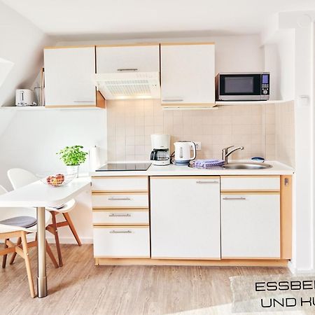 Ferienwohnung Mit Balkon In Zentraler Und Ruhiger Lage Бюзум Экстерьер фото