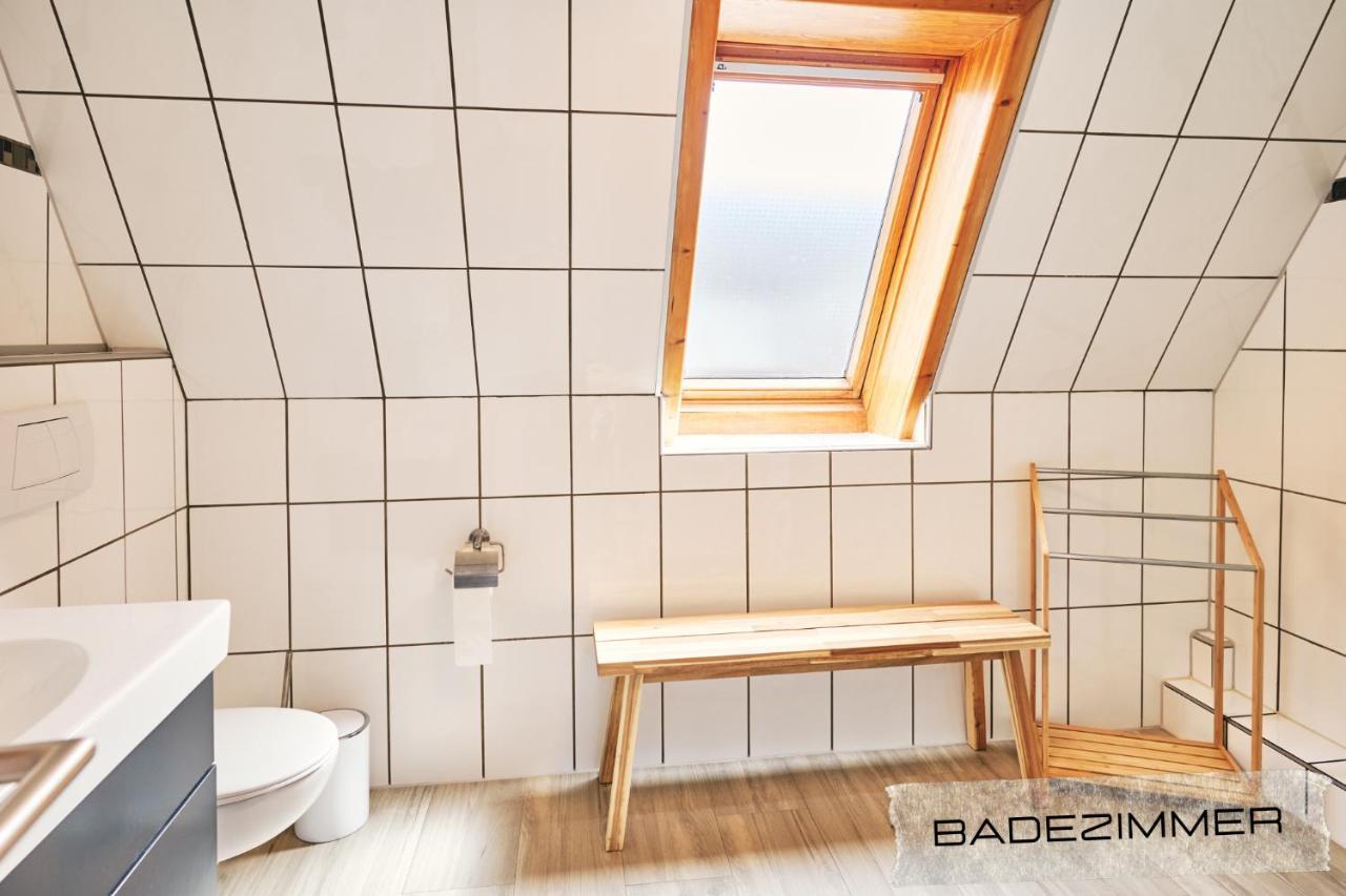 Ferienwohnung Mit Balkon In Zentraler Und Ruhiger Lage Бюзум Экстерьер фото